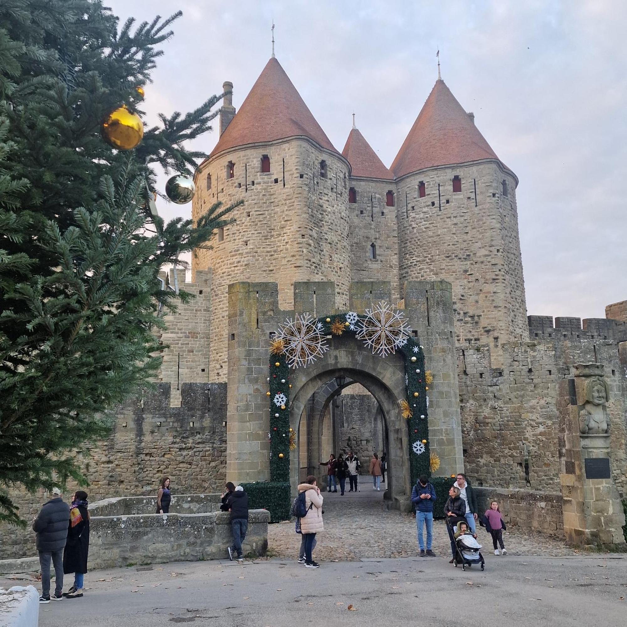 Apartament Montez Au Creneau, Face A La Cite Vue Sublime Carcassonne Zewnętrze zdjęcie